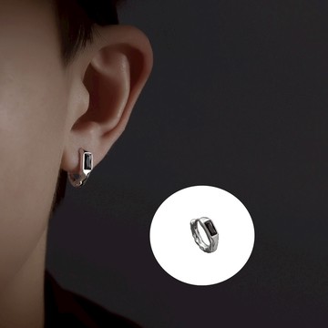 韓版s925純銀黑鋯石冷淡簡約風耳扣款耳環 單入-附馬卡收納盒