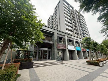 大城仰雲中科商圈旁挑高氣派金店面｜台中市西屯區安和路