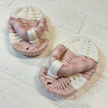 【週歲慶典】【迎接第一步】生日 抓周 蓬鬆布編草鞋 | 紀念日・初節句・週歲一升餅 白色 粉色 格紋