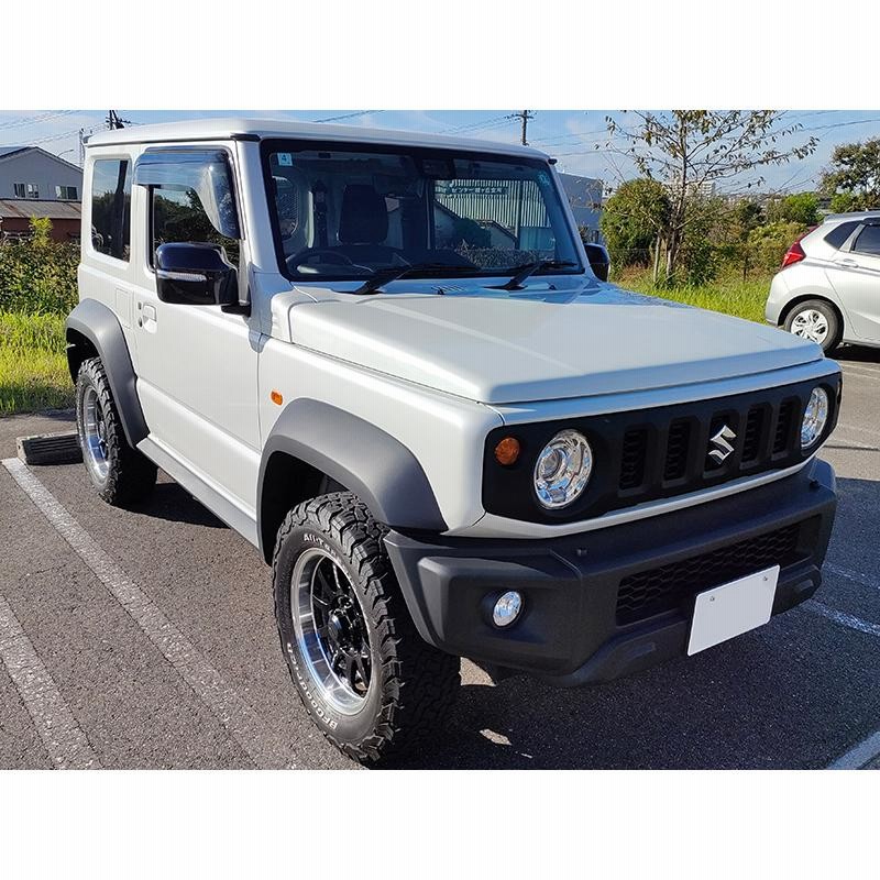 スズキ新型ジムニーアクセサリーいろいろ　美品 JB64.74 新型 ジムニー JB64 JB64W JB74 JB74W ドアバイザー ビッグ