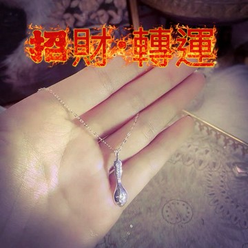 🇹🇭泰國恭請🇹🇭泰國聖物、【泰國龍婆龍達曼師傅加持｜金烏冬小金勺項鍊】✨ 一勺舀來錢財福報，一勺納來貴人人緣！