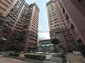 康庭娃娃國輕軌C36站/4房+平車｜高雄市鳳山區武慶二路