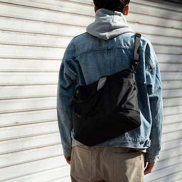 Tote+ 大號復古通勤輕便防水尼龍男女斜挎單肩手提托特包  黑色