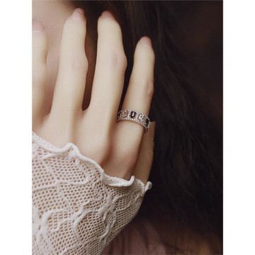 美拉德復古哥特風重工整圈鑲鉆戒指指環法國小眾高級感設計超閃女