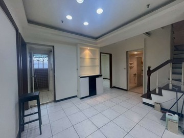 中和龍景天下高樓樓中樓｜新北市中和區華新街