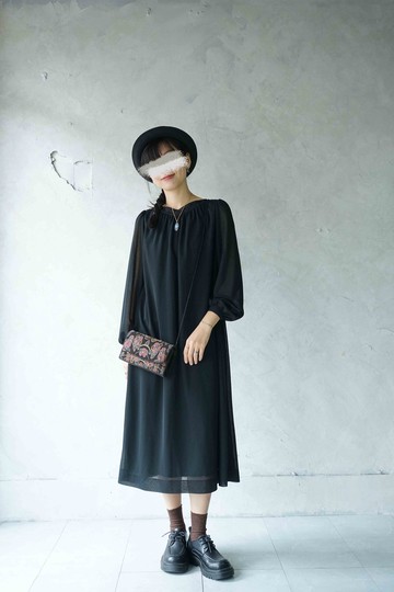 尋寶古著-氣質一字領蕾絲黑色雪紡傘版飄逸洋裝