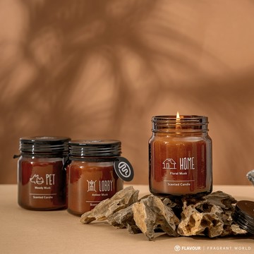 FLAVOUR 香氛蠟燭-150g (多款香調） - Pet木質麝香調