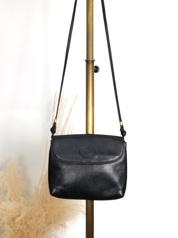 【日本直送 名牌中古包】GUCCI 古馳 肩背包 黑色 GG Logo 皮革 vintage 古著 awhzfg