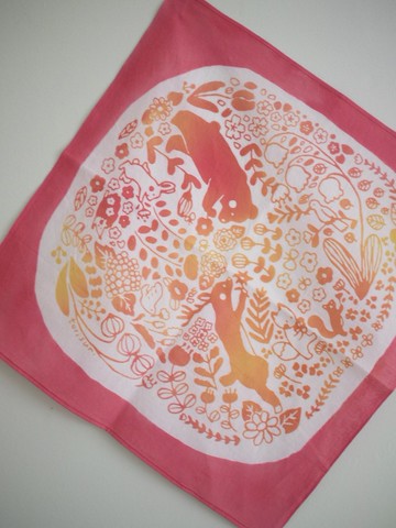 【使用知多木綿】花與動物的手拭巾～暈染粉～