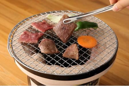 年内発送　もも焼肉用（500g）｜ 肉質4等級以上 こだわりの逸品