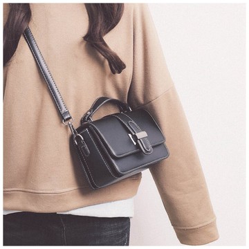 網紅小黑上新質感包包女2022春夏新款韓版ins百搭時尚單肩斜挎包