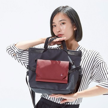 Entadar｜多功能超核心機能 斜背/側背包 雙用組合 - 霧黑(大)+酒紅(小)