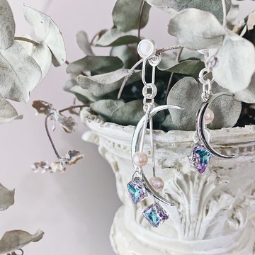 YLANG【珍珠月色】雙月造型耳環 天然珍珠Swarovski水晶