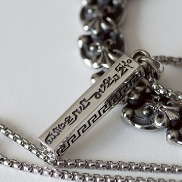 S925純銀吊墜。真誠六字大明咒 | SH