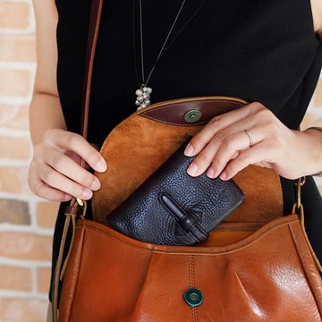 日本真皮手工皮帶扣短夾-黑色 黑色