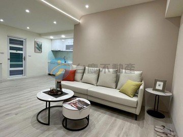 北區成大校區裝潢電梯三房+超大陽台｜台南市北區勝利路