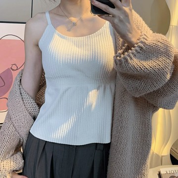 小可愛 四季顯瘦背心 打底吊帶背心 內搭外穿美背文胸 壹體白色長款背心 遮肚子百搭上衣 女生背心【不二雜貨】