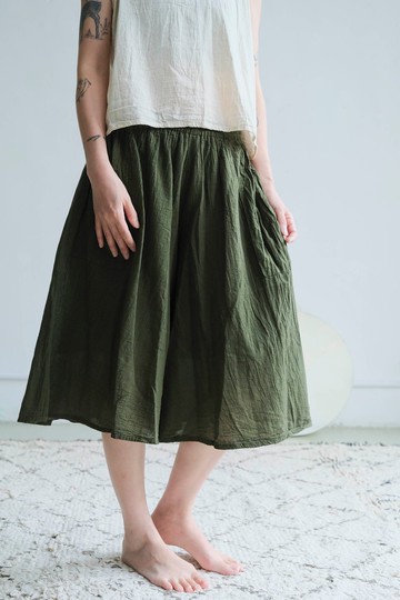 七分寬褲裙 / 慕斯布 橄欖綠