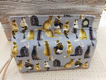 坐著的貓咪背影面紙套/車用家用可掛式/居家裝飾小亮點