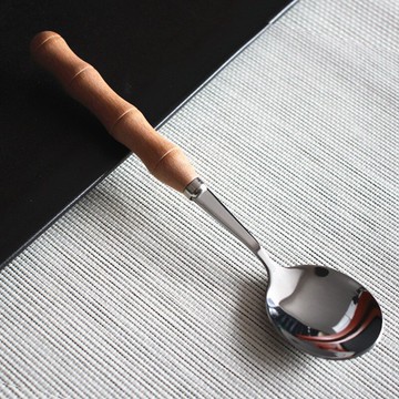 創意木柄不銹鋼餐勺湯匙餐具日式原木長柄調羹喝湯勺家用甜品勺子