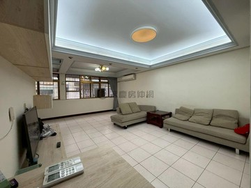 樹林後站黃金地段~日新街黃金三樓低總價｜新北市樹林區日新街