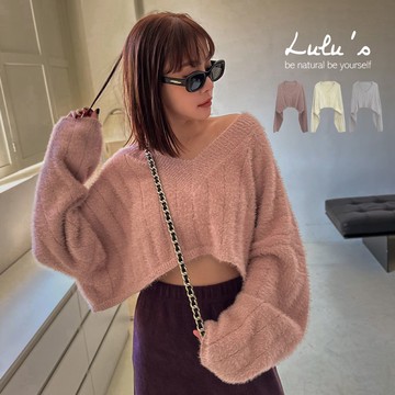 現貨66折/心慕你V領直紋毛毛短版上衣３色【A01230768】