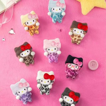 【唐采禮品】盲盒-HELLO KITTY豹紋毛絨掛飾(1入)-NP-498937