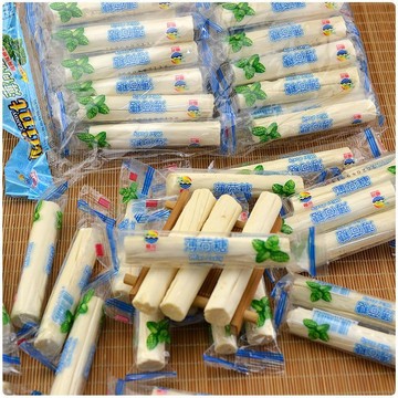 🔥 爆款推薦🔥薄荷條棒棒糖 童年懷舊糖果傳統老式薄荷糖學生清涼糖批髮硬糖薄荷棍老式传统砂糖散装清凉糖薄荷糖休闲零食硬糖