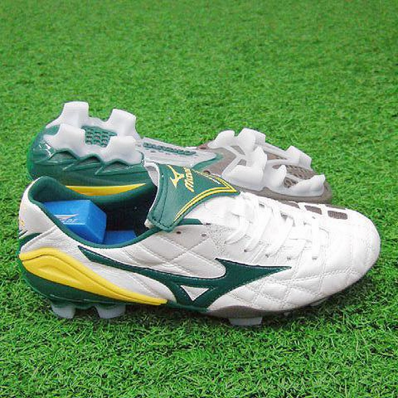 MIZUNO ウエーブインシジョン2 MD レッド×ホワイト 【MIZUNO