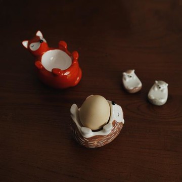 手繪可愛動物出口歐式卡通刺猬狐貍造型陶瓷雞蛋托早餐蛋托小禮物