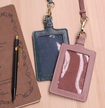 皮革直式證件套 / 識別證套 1入 【綠色&免費烙字】