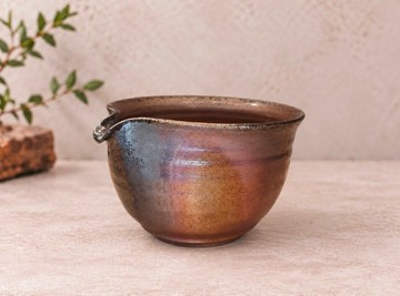 片口茶碗-鶯歌陶藝家李玟叡
