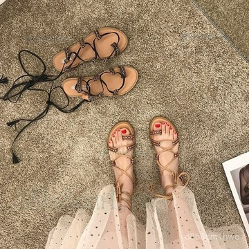 臺灣出貨🚚三亞涼鞋女2025年夏季ins潮法式小衆綁帶波西米亞係帶平底羅馬鞋