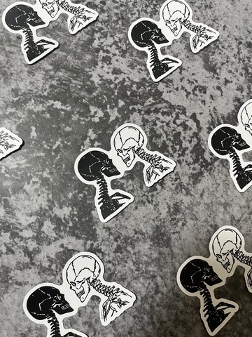 骷髏霧面白底防水貼紙