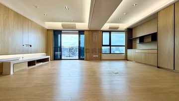 專任強案單元12旁室內大39坪＋雙平車河岸美宅｜台中市北屯區旱溪東路三段