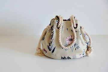 全新！！意大利製造高級提花植物海洋包香檳米色