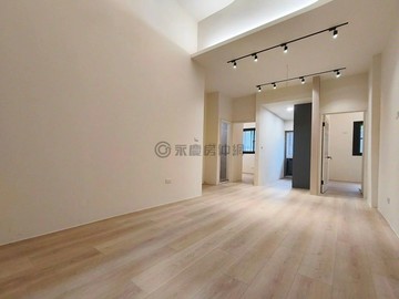 稀有【中清大第】室內空間大全新整理採光三房平車｜台中市北屯區敦化路一段