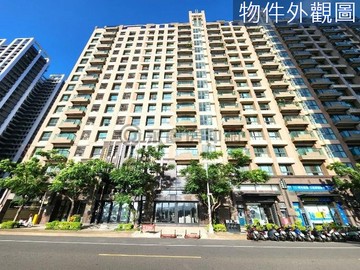 印象巴黎美術館平車時尚美宅衛浴開窗｜高雄市鼓山區美術東四路