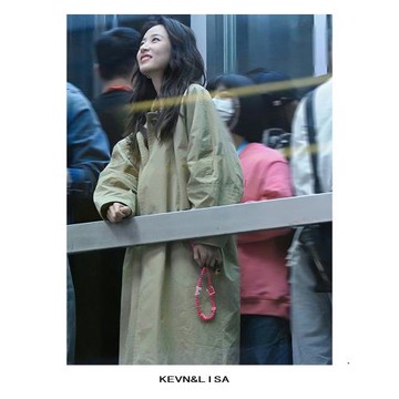 愛情而已周雨彤掃樓同款風衣女士中長款寬松休閑過膝外套2026早春