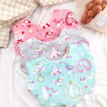 夢幻愛麗絲3件組。花型圍兜口水巾彌月組 (可繡名字)