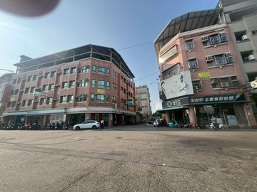 整棟收租王｜60套電梯套房＋雙店面｜台中市大里區工業二路