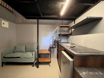 近文華高中｜鄰河南商圈｜臨8米路｜間間獨立陽台透套｜台中市西屯區漢成街