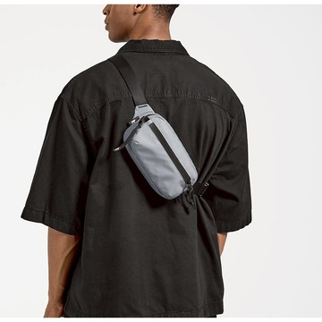 【現貨/48H出貨】Tomtoc | 城市歷險 胸包/腰包 S 小包 單肩包 出國小包 立體 防刮 防潑水 登山包