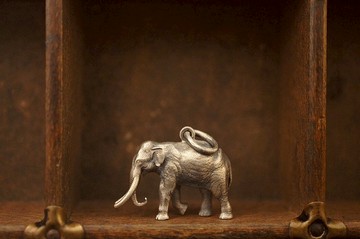 925純銀 大象吊墜(站著) (不包括銀鏈)