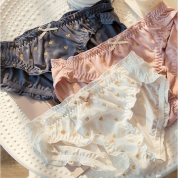 日系少女可愛牛奶絲內褲女冰絲款性感蕾絲女士三角褲超薄絲滑無痕蕾絲三角內褲日本【聚物優品】