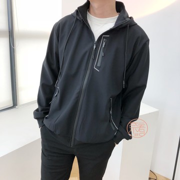 奈看服飾/簡約基礎內刷毛保暖 防潑水男生連帽機能外套