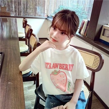 韓范兒~童裝女童短袖t恤夏季新款洋氣甜美可愛草莓印花中小童純棉衫 女童短袖T恤 中小童上衣 夏裝 可愛上衣 卡通T恤