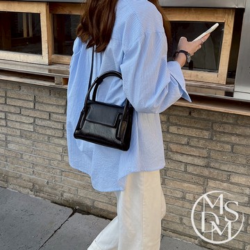 【MDMS】高質感 小方包 蠟油皮 小廢包 韓國ins 洋氣 側包 簡約 迷你包 小包 手提包 斜挎包 包包女 B239