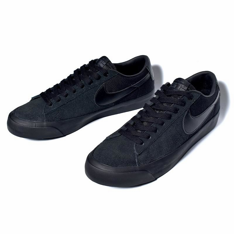 日本未発売 NIKE SB ZOOM BLAZER LOW PRO GT 