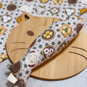 貓咪玩具 魚型貓草玩具 懷舊特色